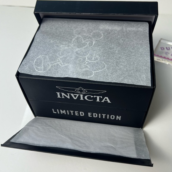 NWT Invicta x Disney Limited Edition  Mickey Chronograph Watch - Black / Silver - Picture 12 of 12